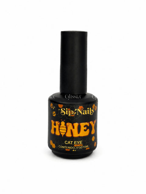 Honey Castaño - Sip Nails